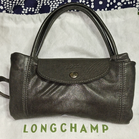 Authentic Gray Leather Longchamp crossbody